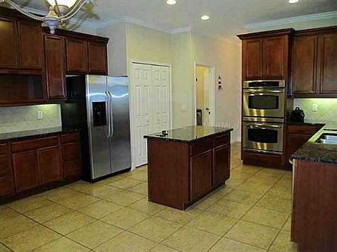 3rd image of 5650 Windsong Oak Dr