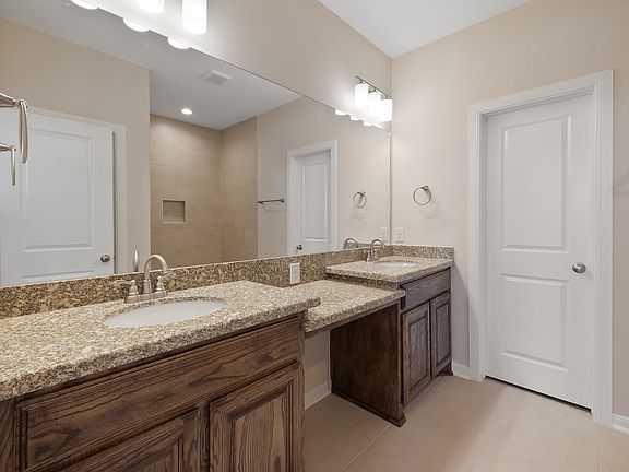 4th image of 906 S Templo Dorado