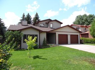 1054 Granito Dr, Laramie, WY 82072