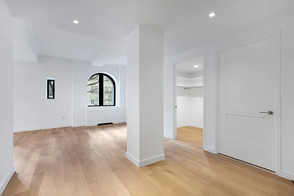 Rented by Douglas Elliman | media 4