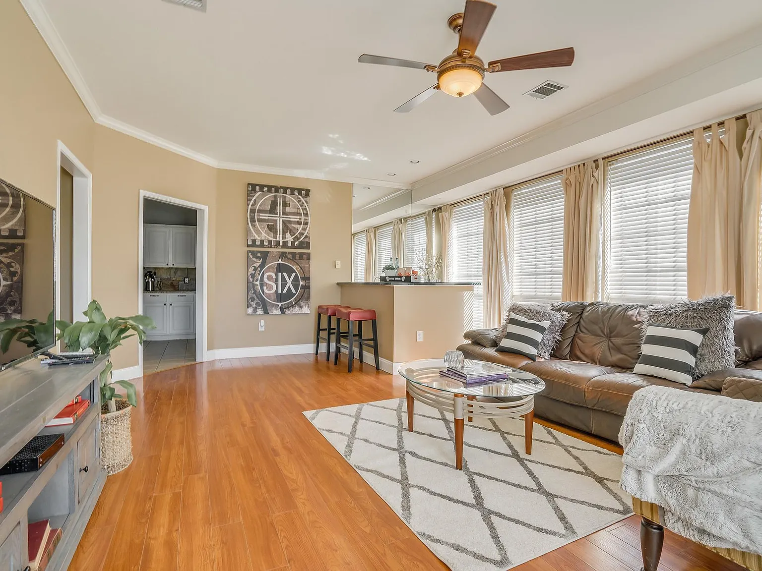 Armstrong Ln, Rowlett — Photo 4