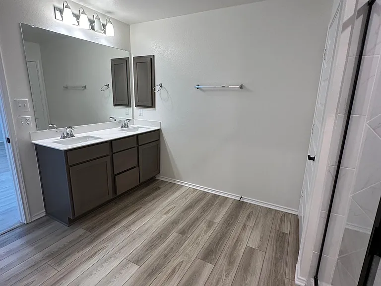 4469 Acerno St — Photo 29