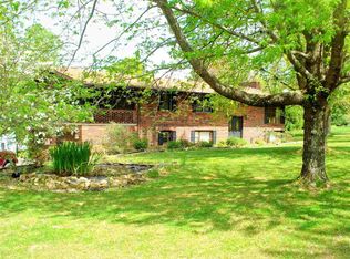 744 Dover Rd, Grand Rivers, KY 42045