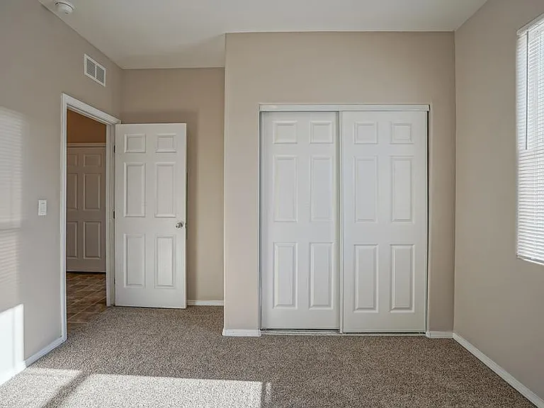 Bedroom| Coronado Townhomes