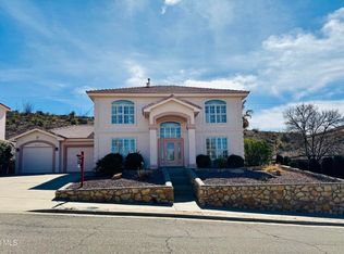 6276 Los Bancos Dr, El Paso, TX 79912