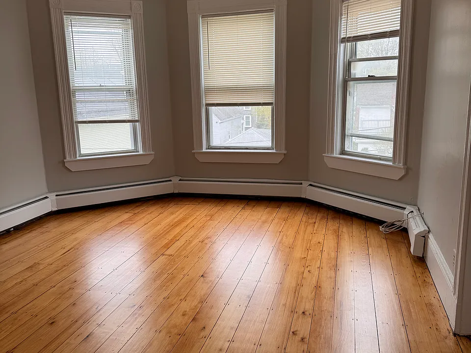 Bedroom #1