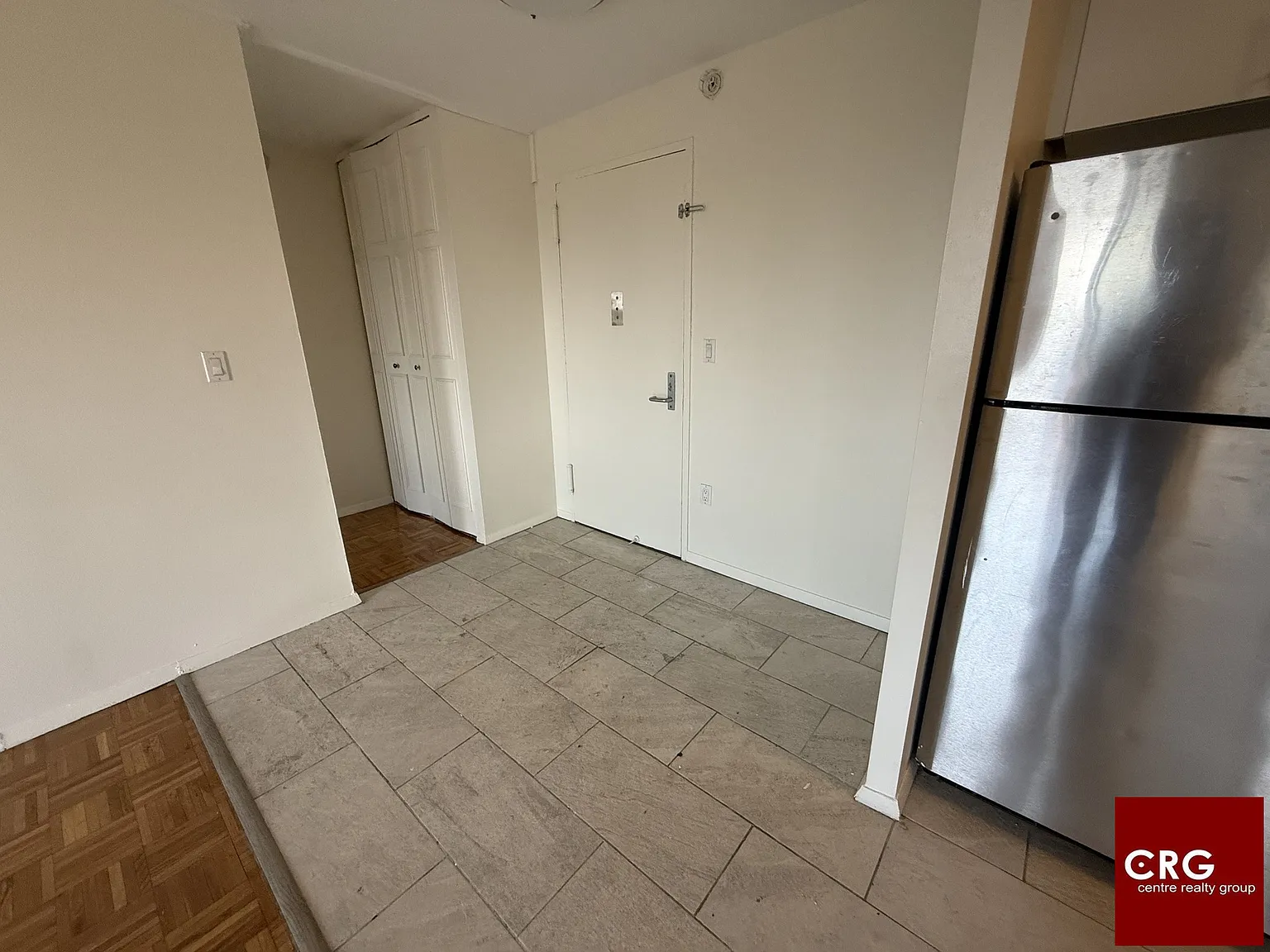 2 bed, 2.0 bath, $4,100 — Photo 3