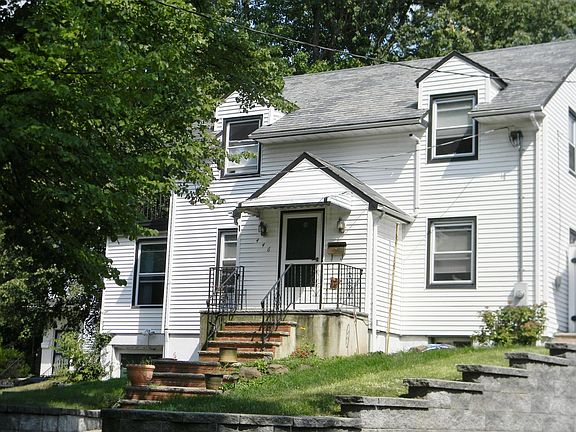 2nd image of 446 Glenwood Ave
