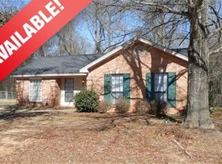 1020 N Burbank Dr, Montgomery, AL 36117