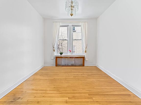 3rd image of 659 41st St APT 1A