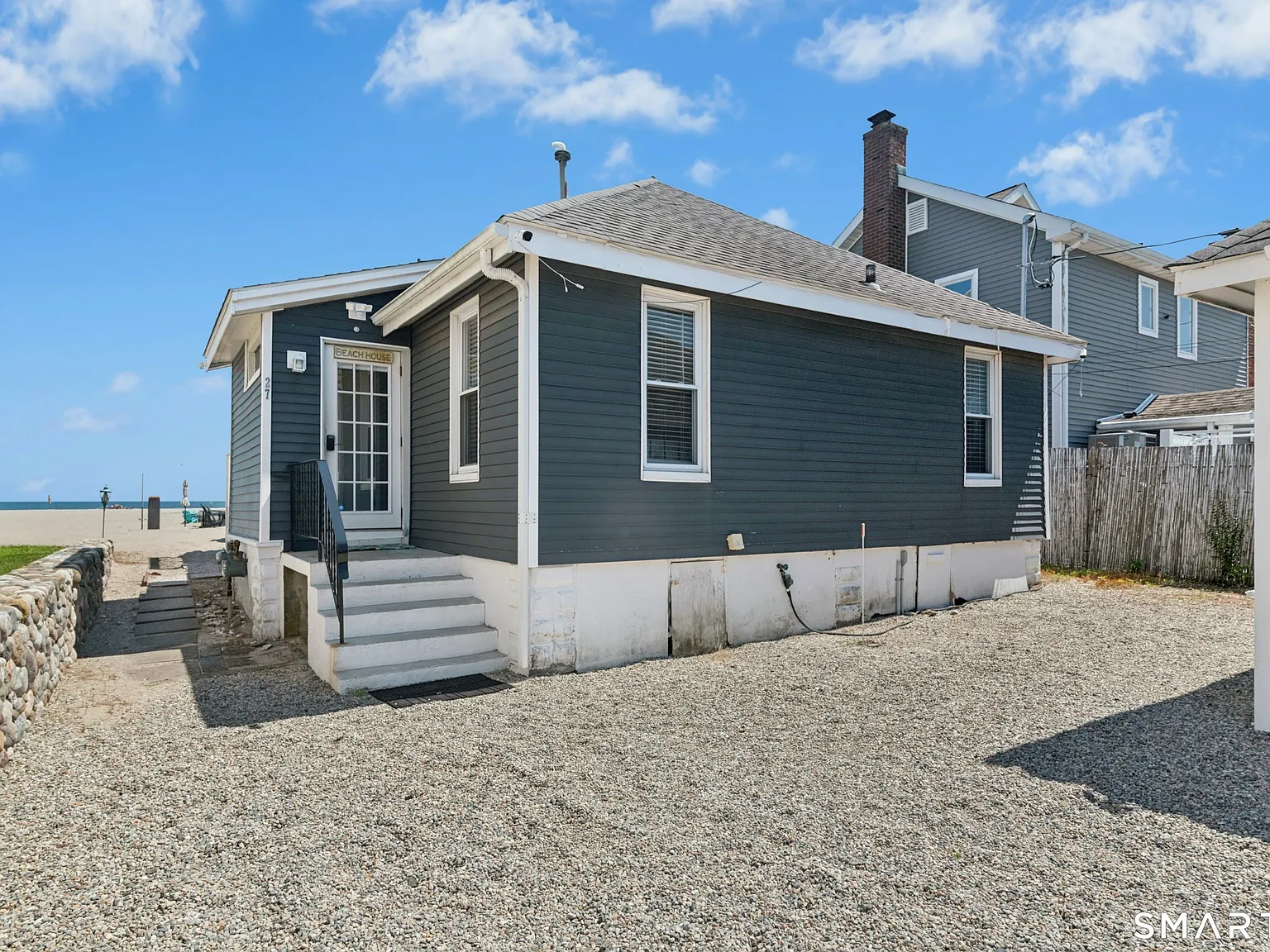 3 bed, 1.0 bath, 1218 sqft, $4,250 — Photo 3