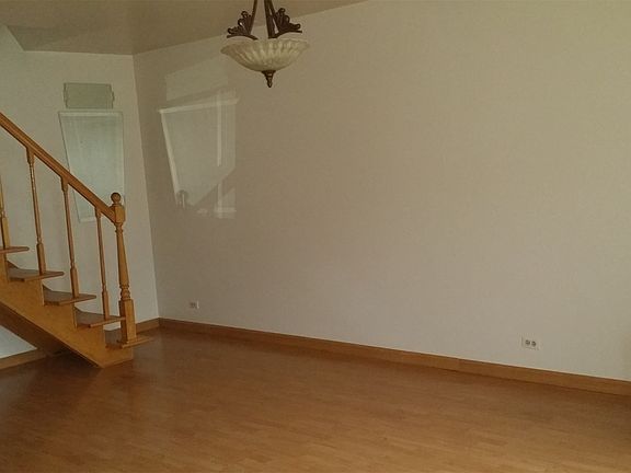 2nd image of 1034 Cove Dr #147-B
