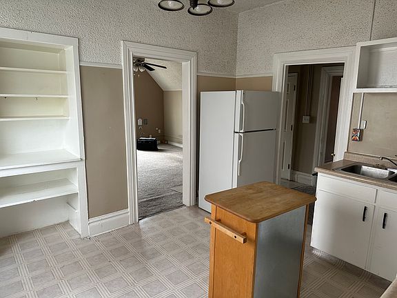 4th image of 1175 S 300 E Unit 2