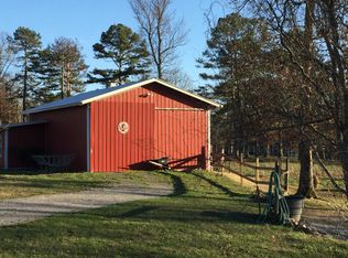 1150 Brier Branch Rd, Graysville, TN 37338