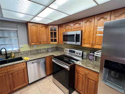 7521 W Sunrise Blvd APT A2, Plantation, FL, 33313