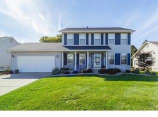 713 Crooked Lake Ct, Saint Charles, MO