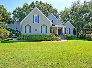 920 Compass Pt, Charleston, SC 29412