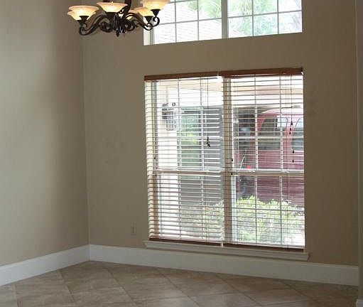 3rd image of 2733 Creeks Edge Ln