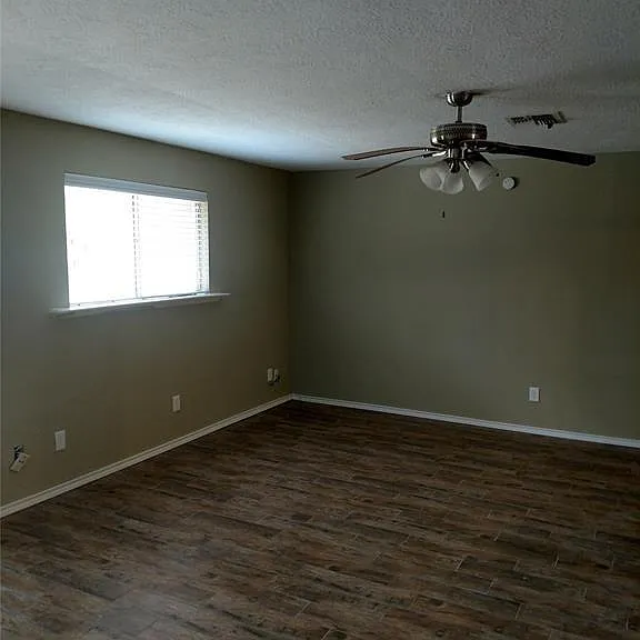 25730 Glen Loch Dr — Photo 14
