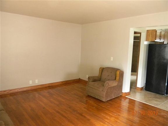 3rd image of 228 N Washington Ave
