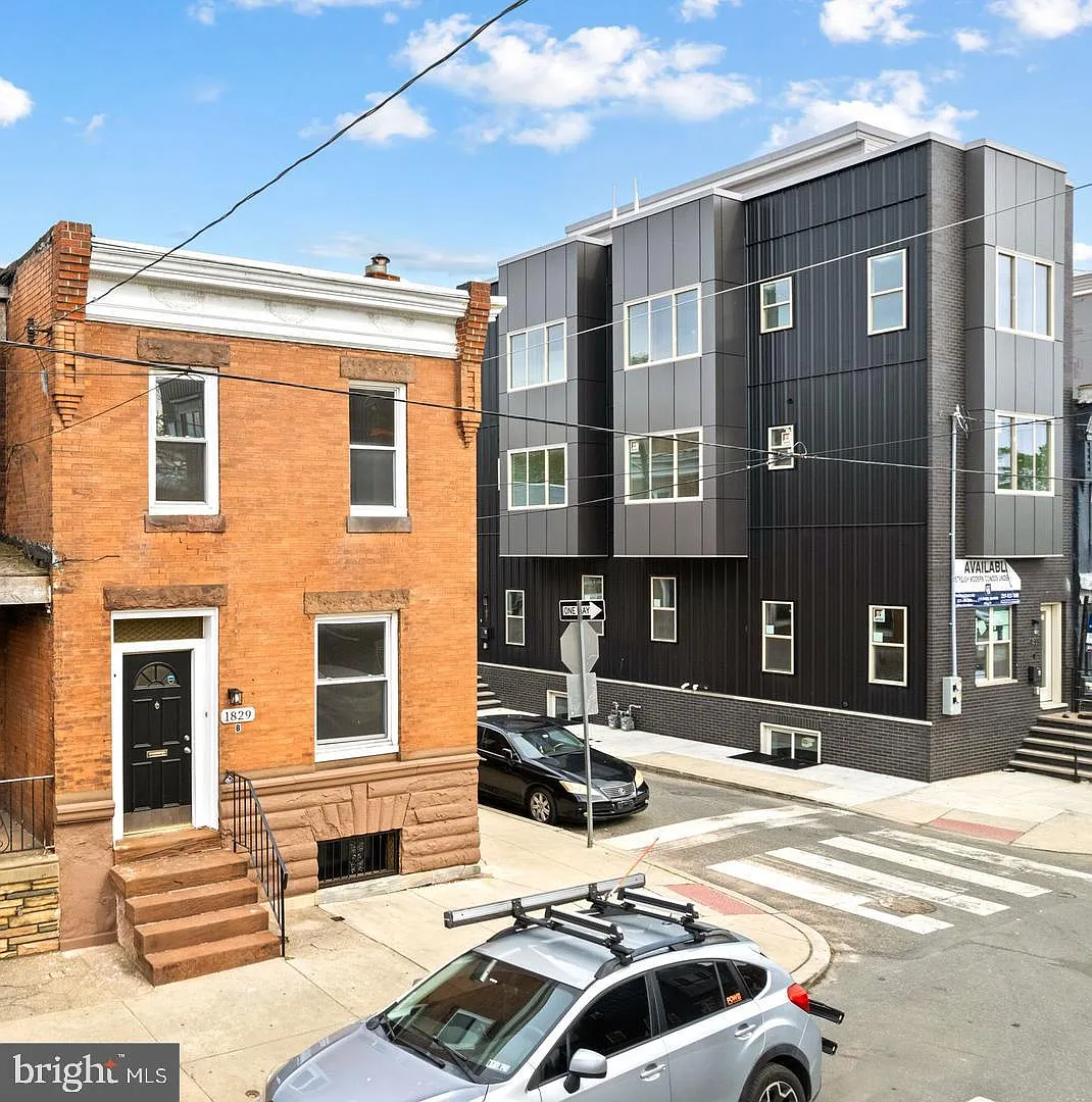 2 bed, 2016 sqft, $1,450 — Photo 1