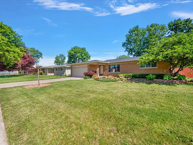 11489 Anna Lisa Dr — Photo 51