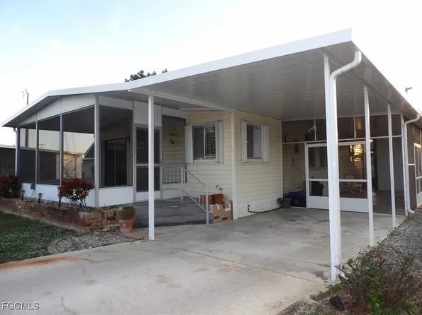 250 Shrub Ln N, North Fort Myers, FL 33917