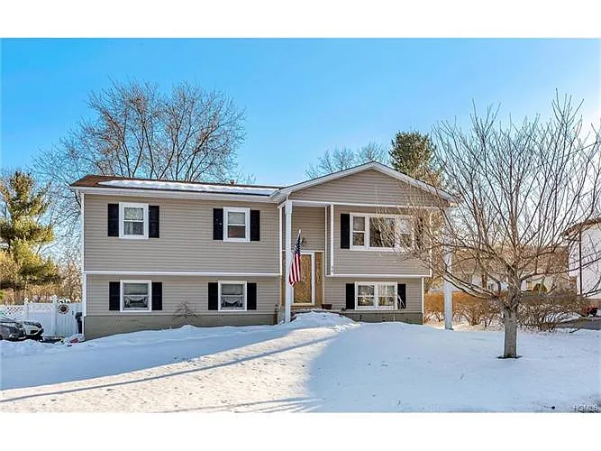 26 Rutledge Ave photo 1