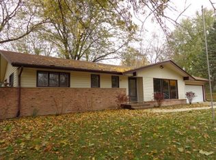 2209 Hyacinth Ct, Rockford, IL
