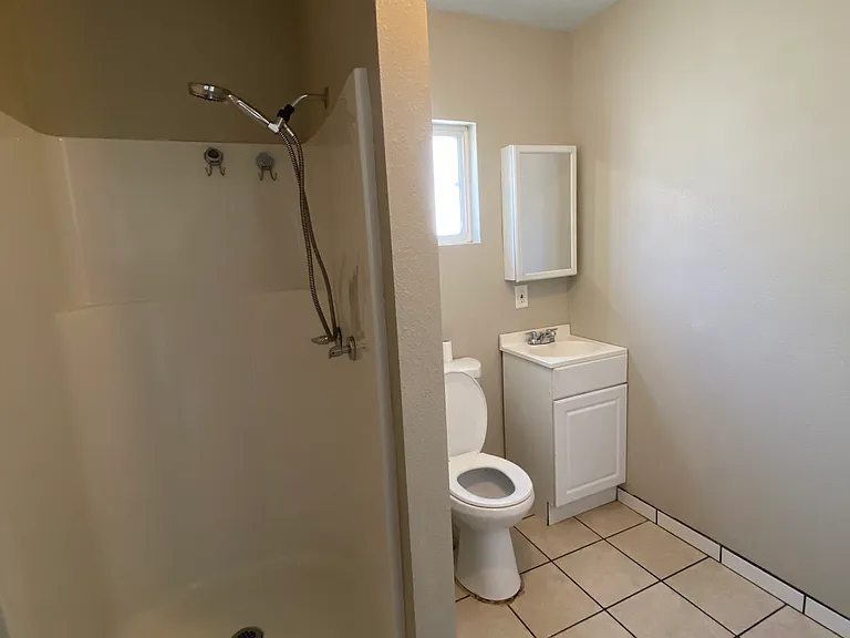 7309 Howery St — Photo 4