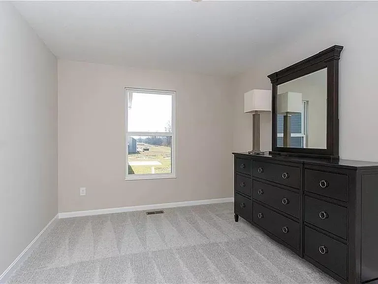 5038 Arling Ct — Photo 3