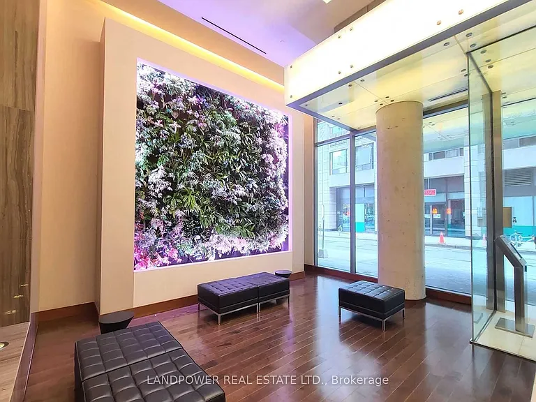 8 Mercer St #1405 — Photo 21