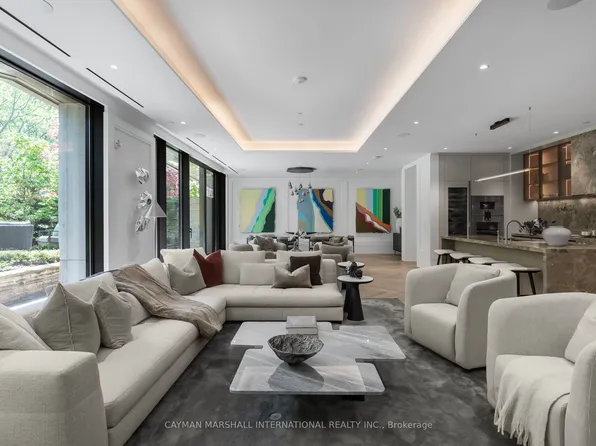 7 Dale Ave #106, Toronto, ON M4W 1K2
