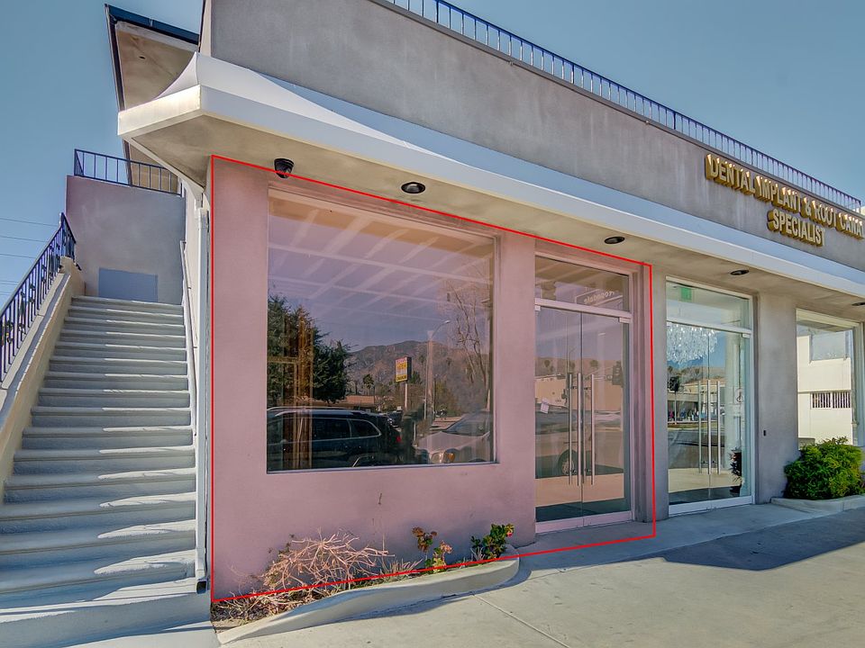 1st image of 1306 W Glenoaks Blvd