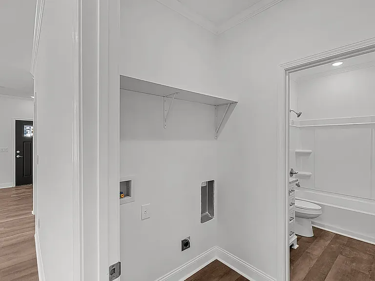 122 Hatton St — Photo 14