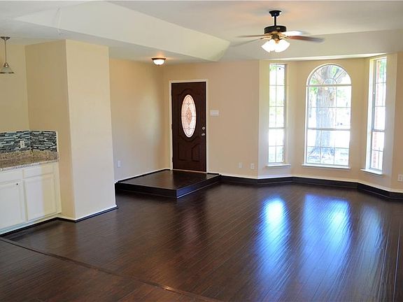 5th image of 4860 Ashton Ave