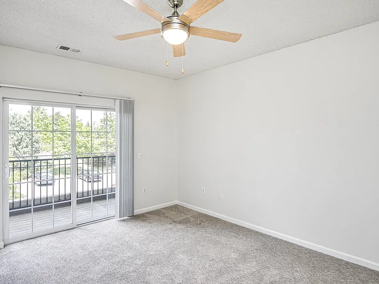 Autumn Grove Apartments — Photo 54