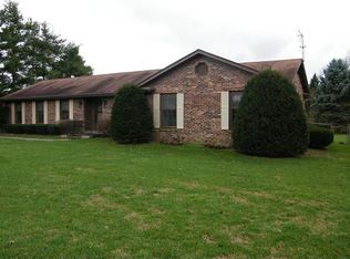 944 Turkey Foot Rd, Lexington, KY 40502