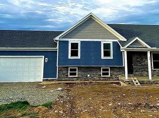 748 Ridge Ave, Canonsburg, PA 15317