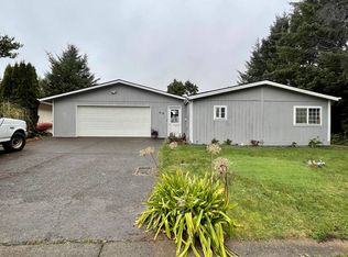 619 NE 59th St, Newport, OR 97365