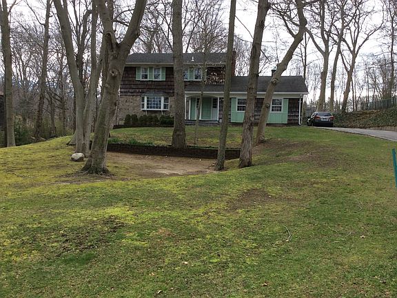 4th image of 106 Nancy Ct