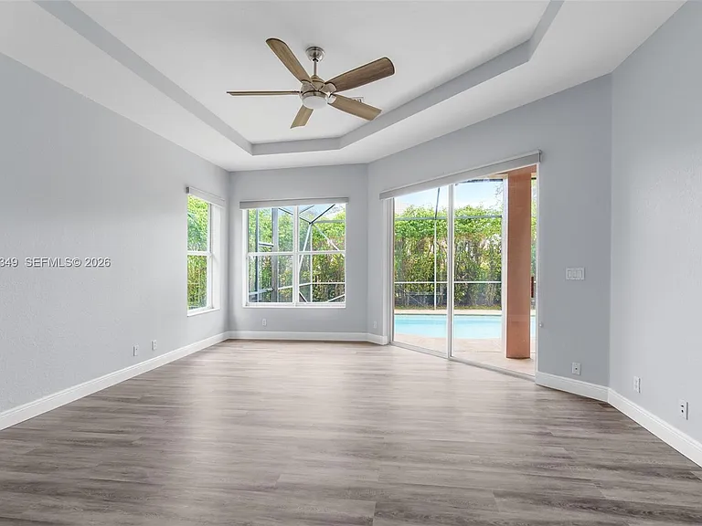 10635 NW 61st Ct — Photo 35