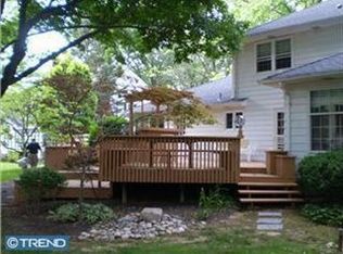 1308 Moon Dr, Yardley, PA