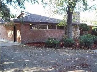 345 Garnsey Ave, Bakersfield, CA 93309