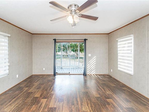 5th image of 34238 Edgar Kennedy Rd