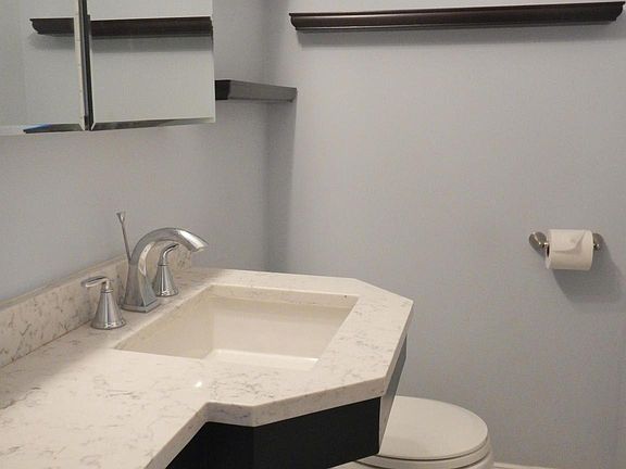 5th image of 1563 N Colonial Ter APT 302