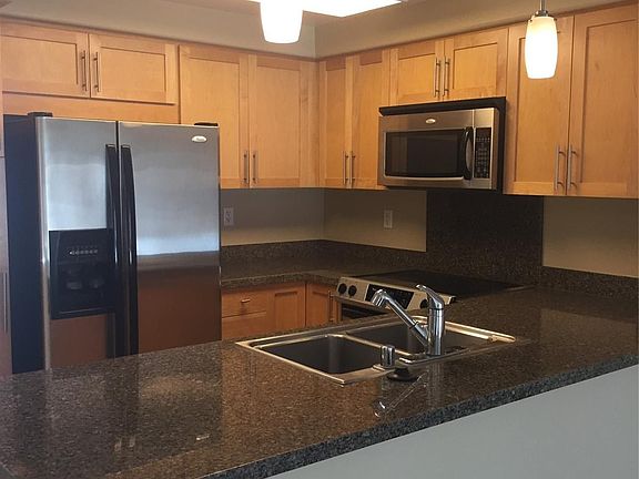 3rd image of 92-1518 Aliinui Dr #1908