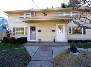 10B Douglas St, Waldwick, NJ 07463