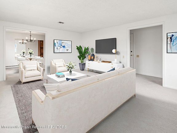 2nd image of 187N Rossmoor Drive #187N