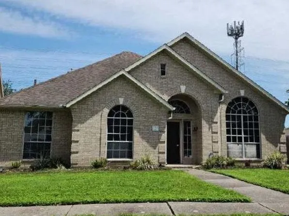 2012 Golden Bay Ln, League City, TX 77573